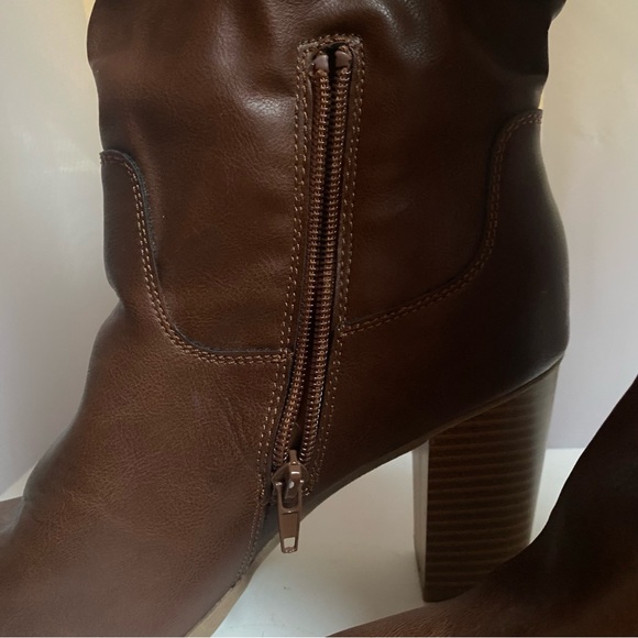 Brown Leather Ankle Boot Heels US 8 - Picture 3 of 6
